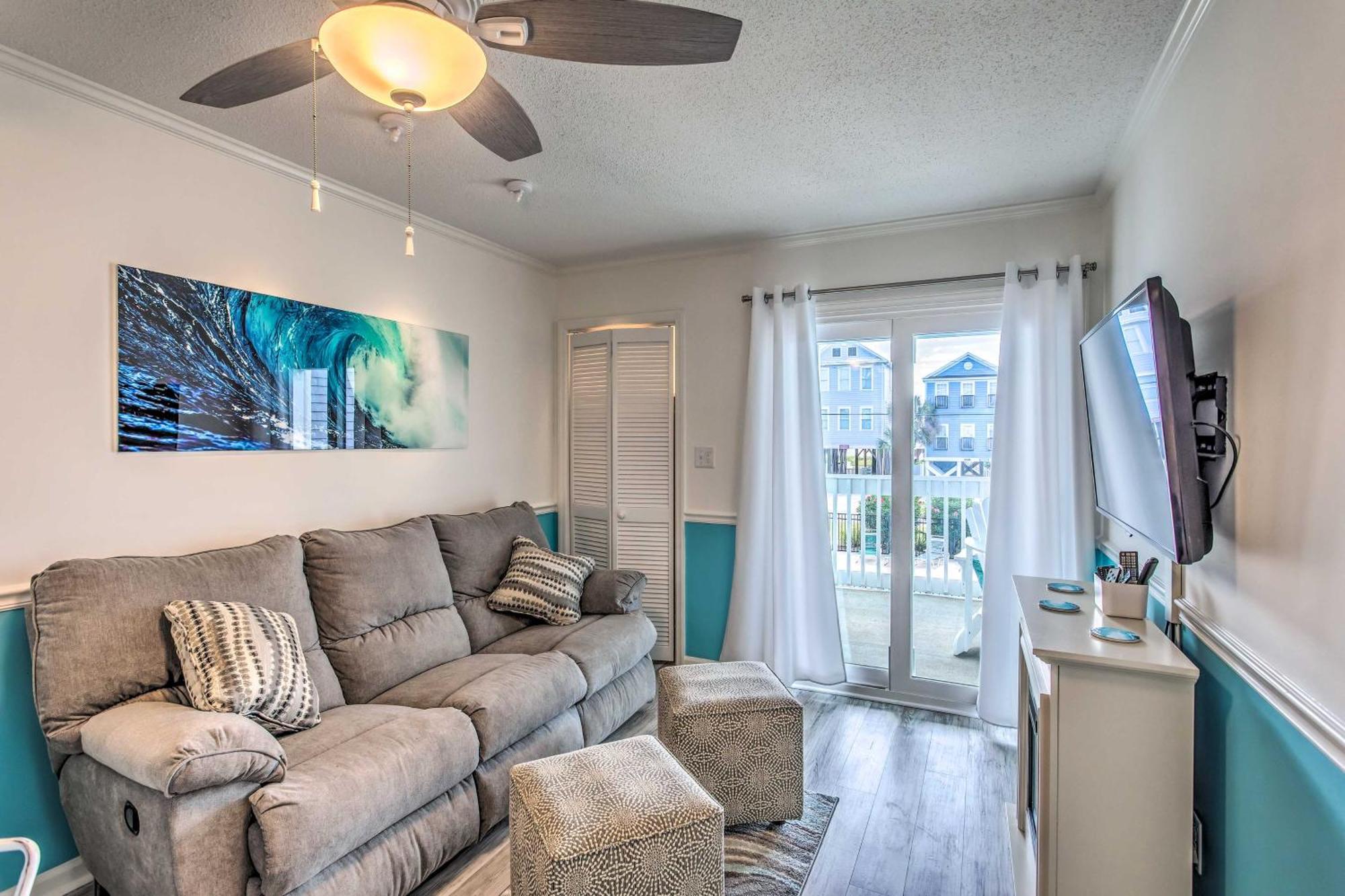 Surfside Beach Escape With Pool - Walk To Ocean! マートルビーチ エクステリア 写真